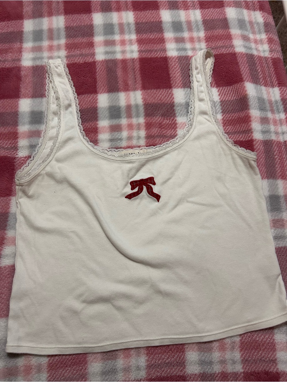 Aeropostale Cream Lace-Trim Camisole with Red Bow - Picture 1 of 4